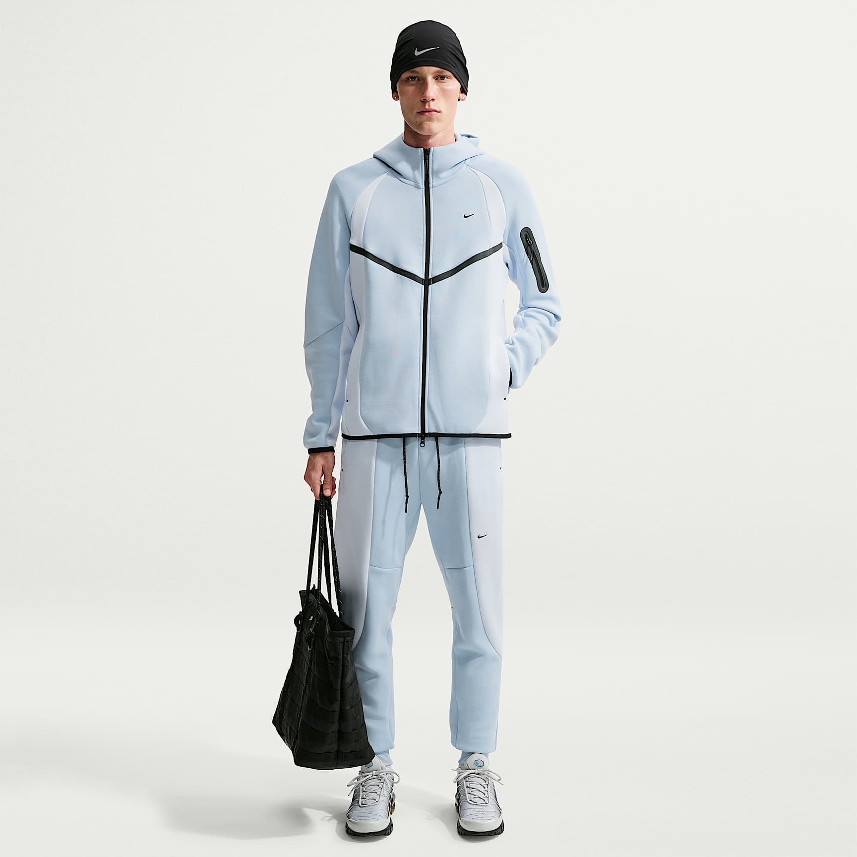 Nike Tech Men's Fleece Color-Block Joggers. Nike.com